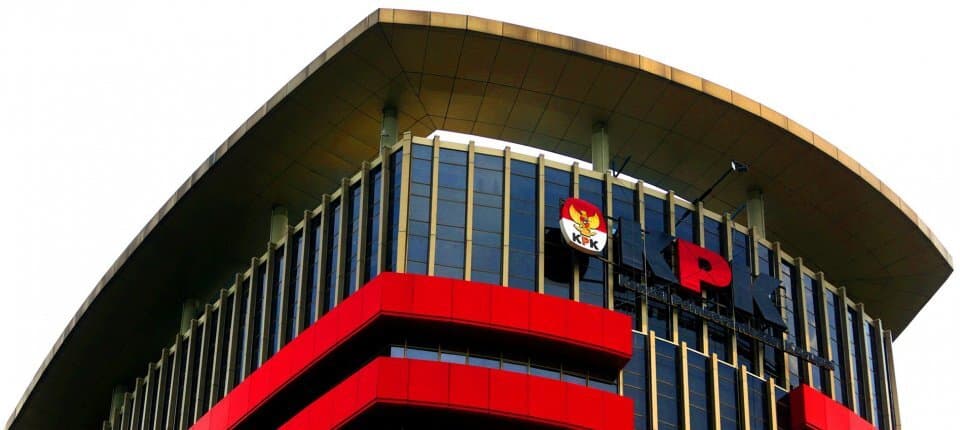 TNI & Polri Sudah 'Cuan' THR dari Pusat! KPK Semprot Kepala Daerah yang Masih Nekat Cari 'Upeti' Tambahan!